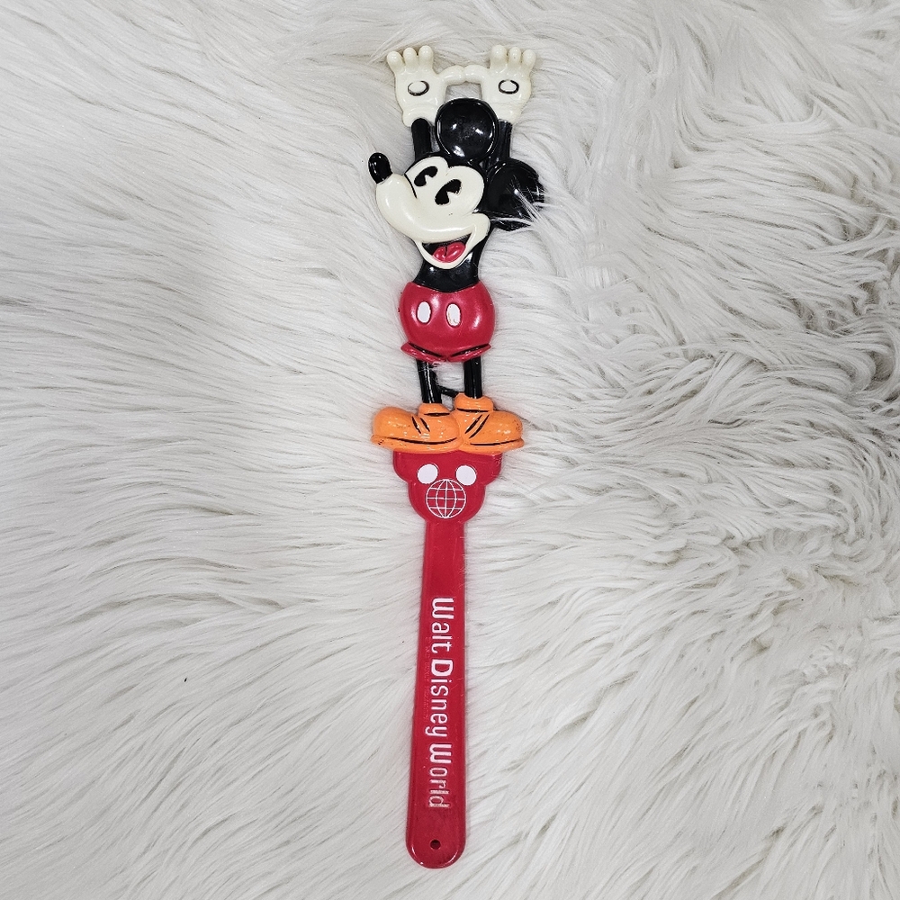 Walt Disney vintage  Mickey mouse  scratcher